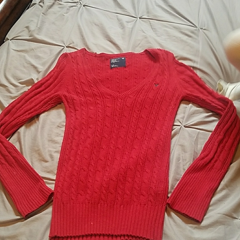 American eagle sweater